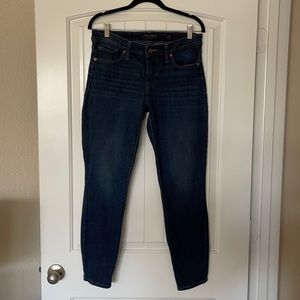 like new lucky brand skinny jeans dark wash size 12/31 regular